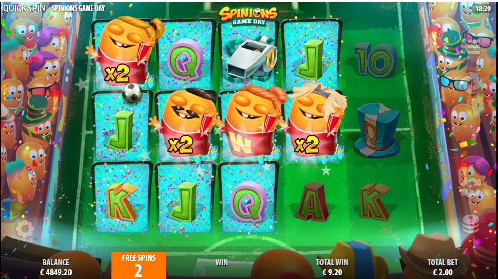 Spinions Game Day, Free spins feature
