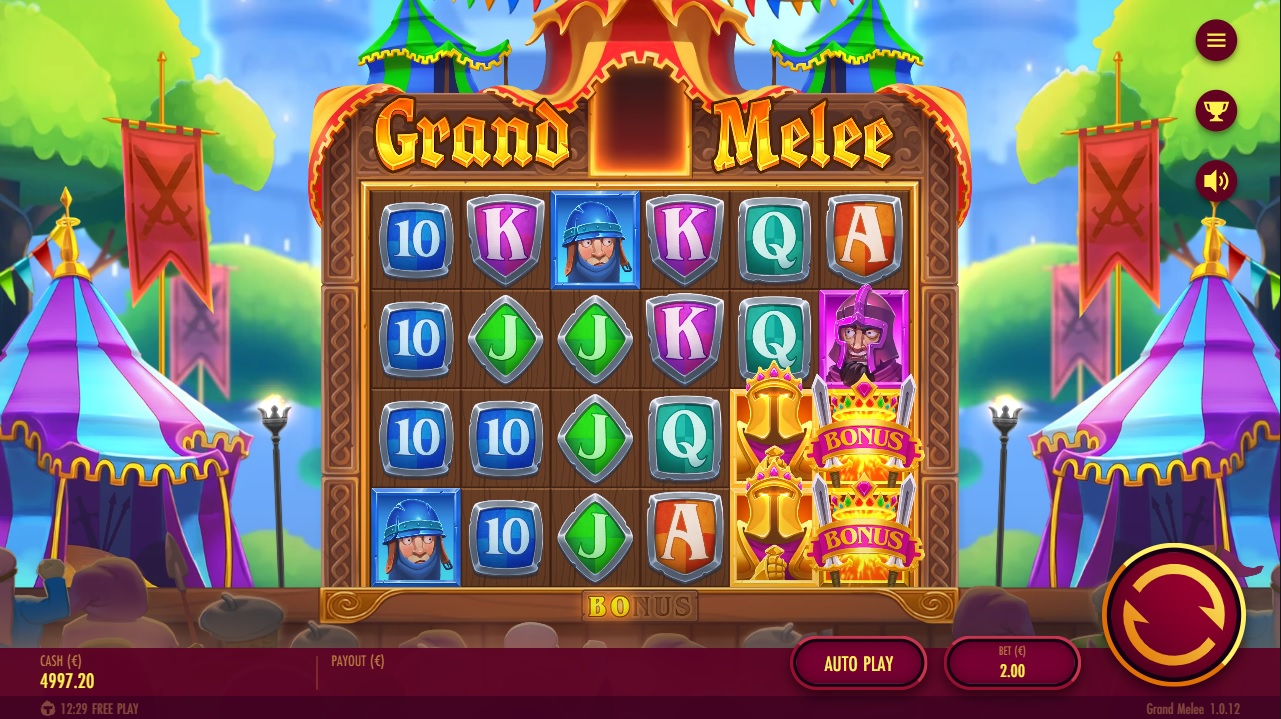 Grand Melee, Base slot game
